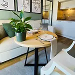 Studio Galerie 466 L\'Art De Vivre A Metz